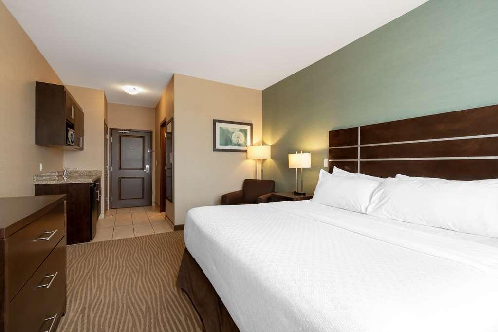 Best Western Plus Moosomin Hotel Номер фото