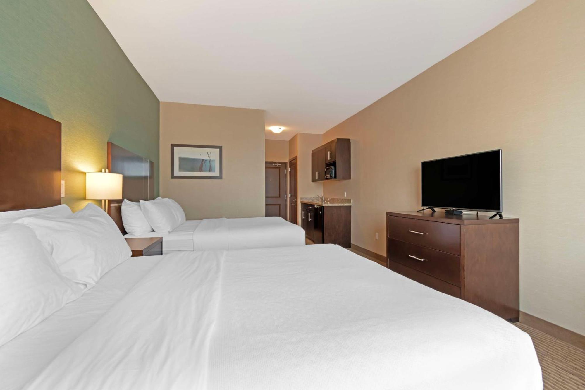 Best Western Plus Moosomin Hotel Экстерьер фото