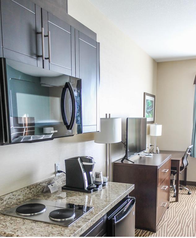 Best Western Plus Moosomin Hotel Номер фото