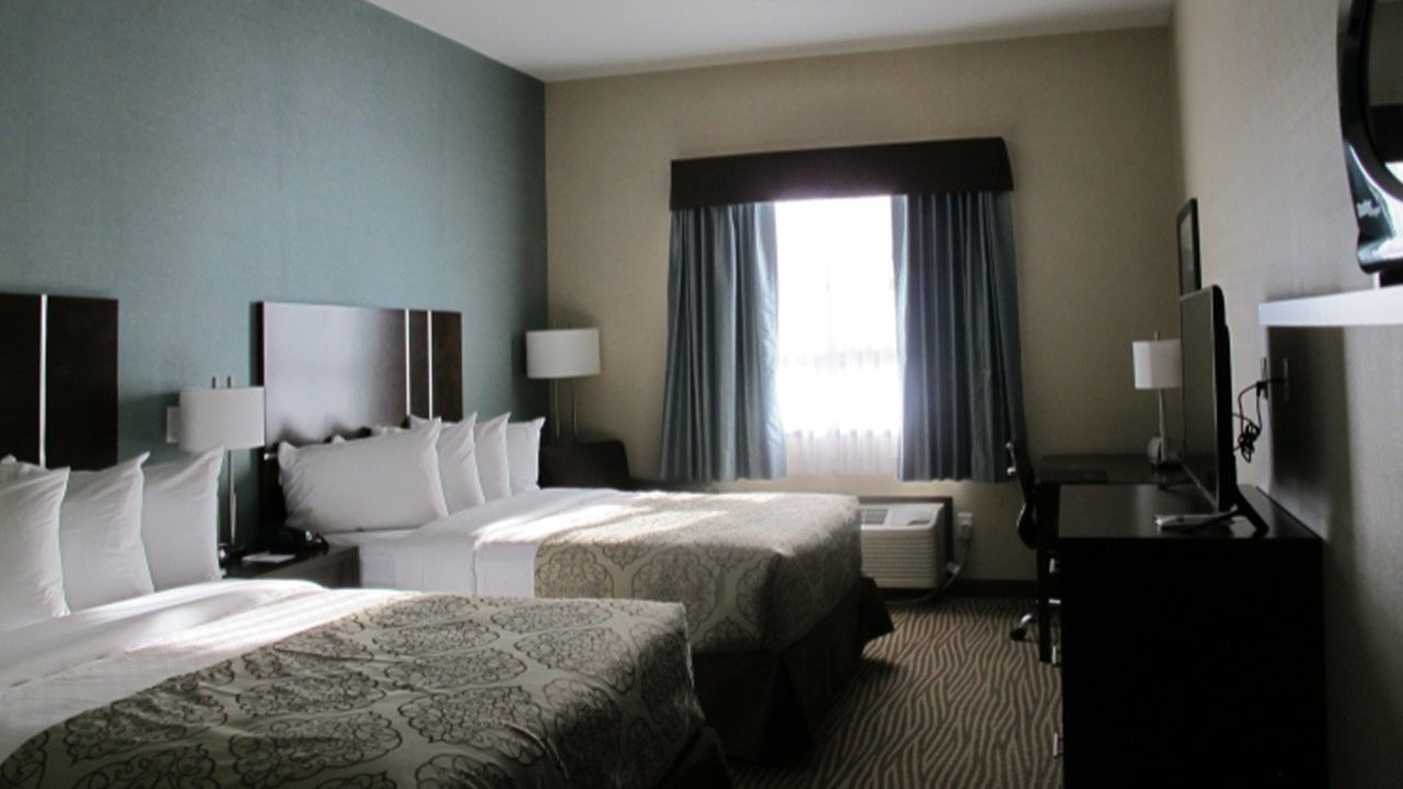 Best Western Plus Moosomin Hotel Экстерьер фото