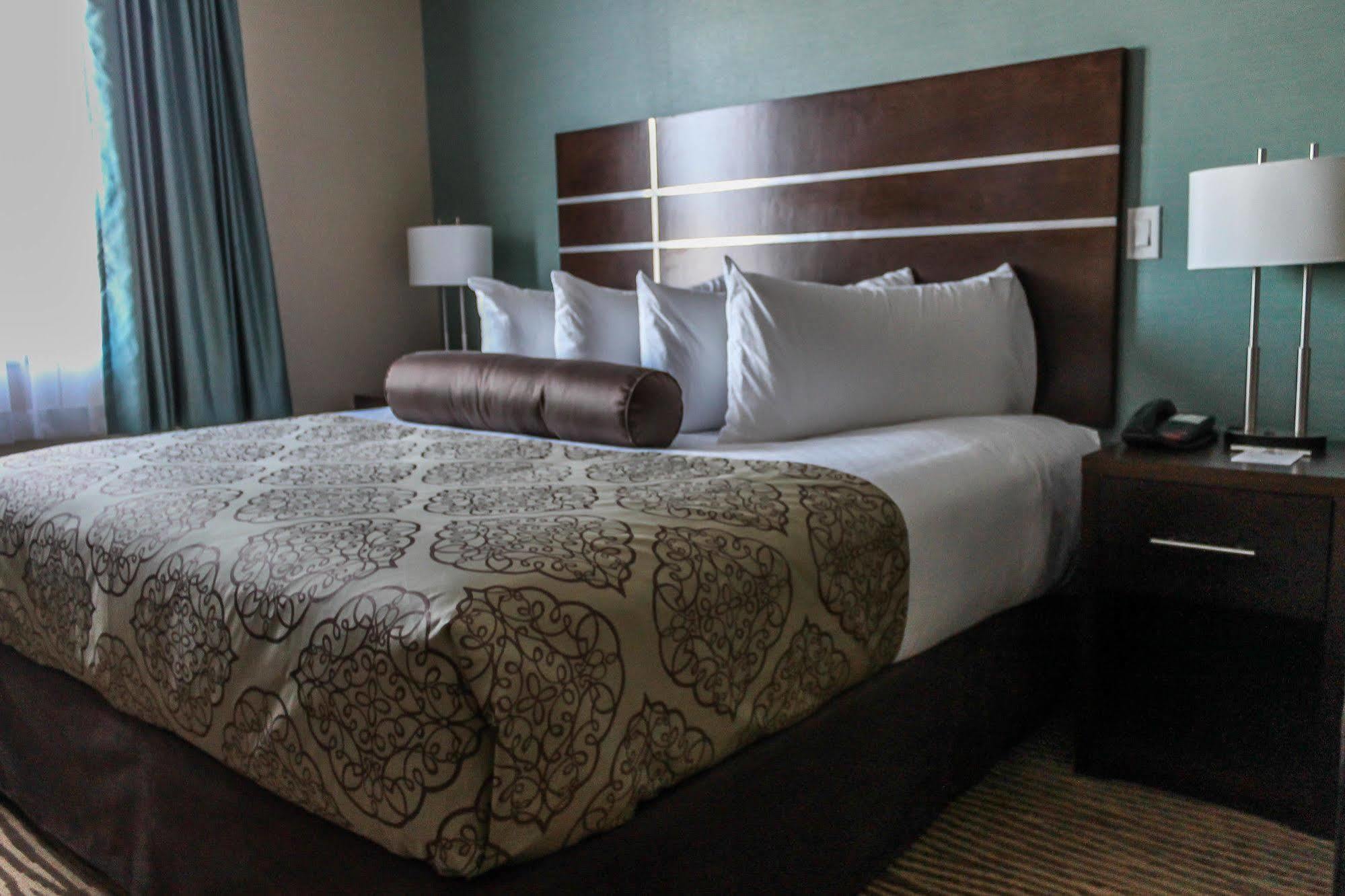 Best Western Plus Moosomin Hotel Экстерьер фото