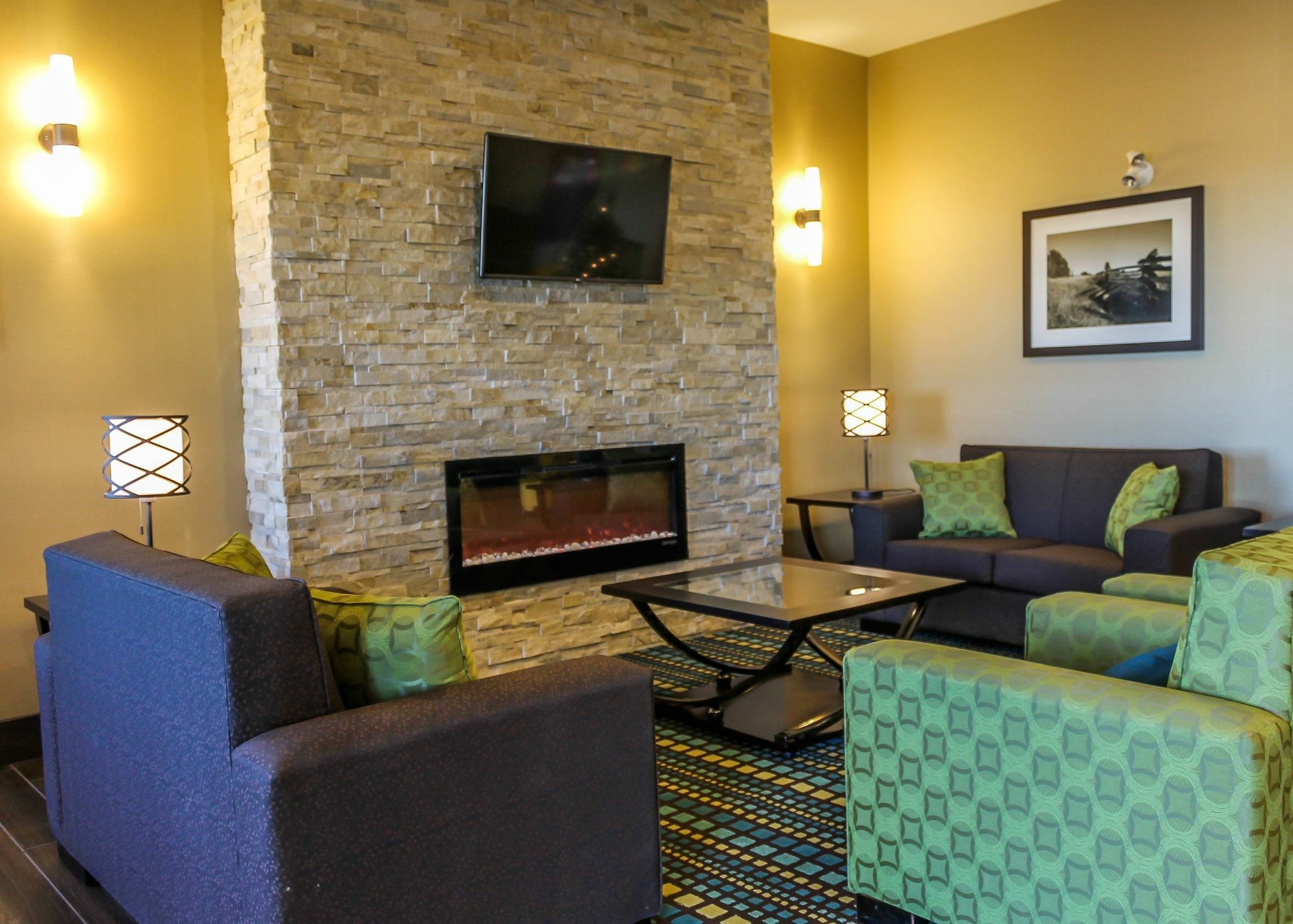 Best Western Plus Moosomin Hotel Экстерьер фото
